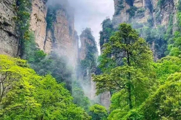 9-Day Tour Through Wudang,Chengdu,Dujiangyan&Zhangjiajie Early Bird