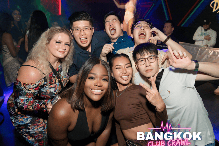 Bangkok: Bar & Club Crawl ervaring