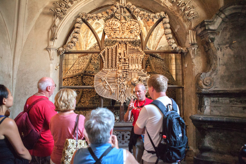 Från Prag: Rundtur till UNESCO:s Kutna Hora med benkapelletFrån Prag: Kutna Hora UNESCO med benkapellet