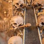 Da Praga: Tour del sito UNESCO di Kutna Hora con la Cappella delle ossa