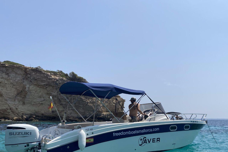 Maiorca: tour privato in barca con snorkeling e snack