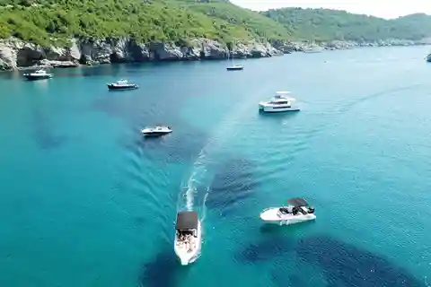 PREMIUM PRIVATE Blue Cave - wycieczka luksusową łodzią motorową