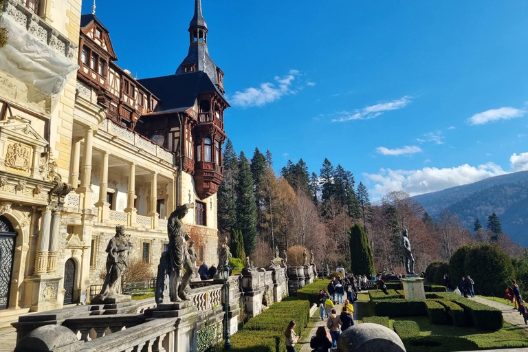 From Brașov: Slanic Salt Mine and Peles Castle Tour