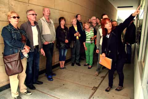 Leipzig: 1.5-Hour Historical Walking Tour in German