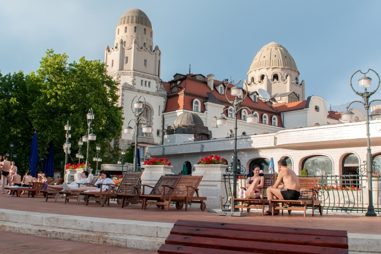 Budapest: Entrada de día completo al Balneario GellértTicket de día completo con taquilla