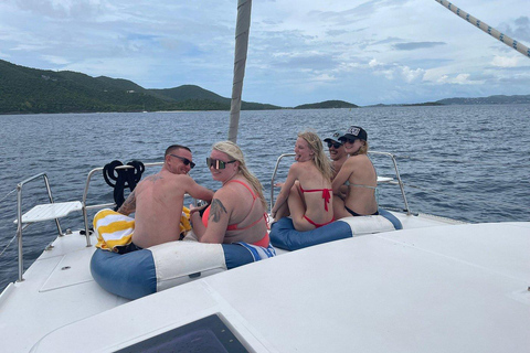 Enjoy a magical cruise on the incredible French Riviera! A magical cruise on the incredible French Riviera! Lérins Islands / Cannes