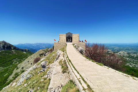 Kotor: Tour particular para Lovcen, Cetinje e Budva