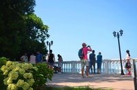 Batumi, Exploring Botanical Garden + Family Wine Tasting - Housity