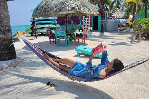 Placencia: Private Island Day Trip with Lunch & Drinks