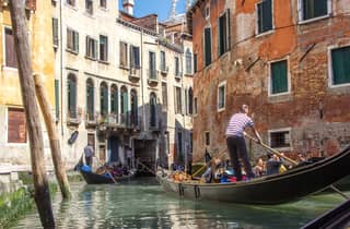 Ab Mailand: Venedig-Tagestour mit geführter Stadtrundfahrt