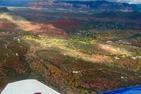 Sedona: Scenic Airplane Tour Over Red Rocks and Canyons