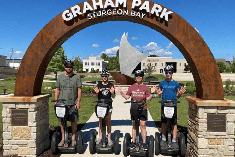 Sturgeon Bay: Canal City Segway-Tour. Foto: GetYourGuide Sturgeon Bay: Canal City Segway-Tour. Foto: GetYourGuide