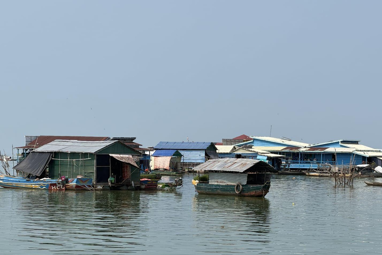 Siem Reap: Tonle Sap Lake & Floating Village Tour Tour in a Tuk Tuk