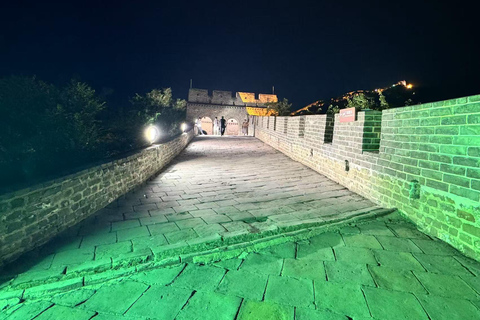 Beijing: Badaling Great Wall Ticket with Optional Cable Car Entrance Ticket+Round Trip Cable Car Ticket