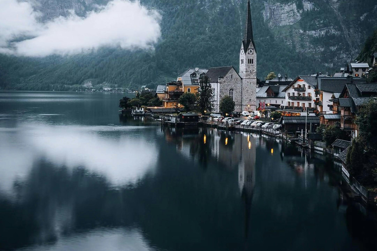 From Vienna: Hallstatt and Salzburg Full-Day Guided Tour