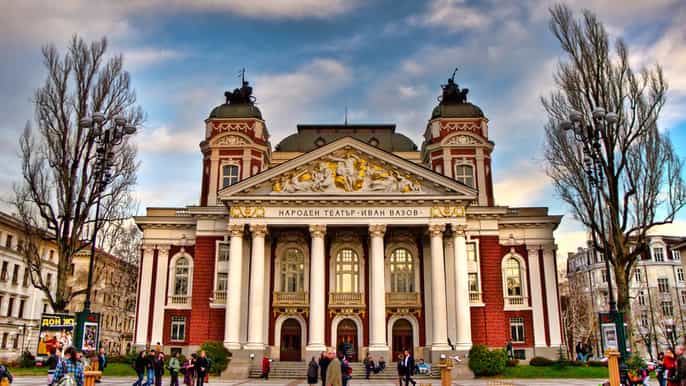 sofia afternoon walking tour with wine and food tasting