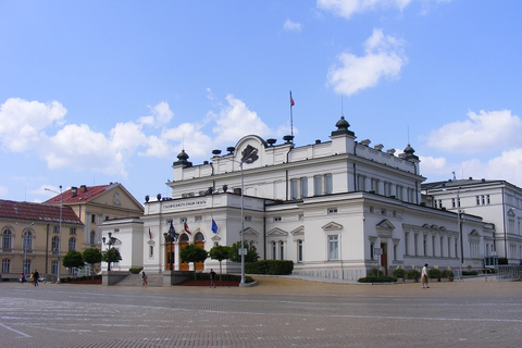 Sofia de nuit : Visite panoramique de la ville et dîner folkloriqueVisite en anglais