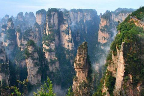 Zhangjiajie:Highlights Tour w/Glass BridgeCable car&Elevator Pick up location: Hotels at Wulingyuan