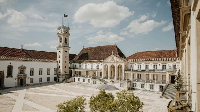 Coimbra: Guided tour with a local student