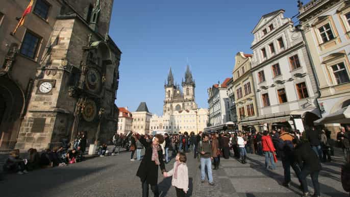 pragues historical core by bus