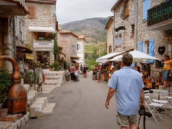 Grasse, Valbonne & Gourdon: Day Tour with Wine Tasting