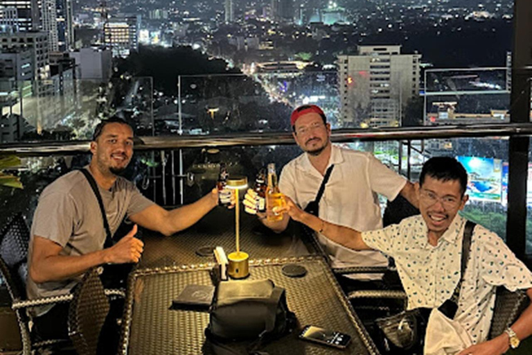 سيبو: جولة طعام في سوق الكربون وحانات مع جولة بسيارة جيبنيسيبو: جولة طعام في سوق الكربون وحانات مع ر