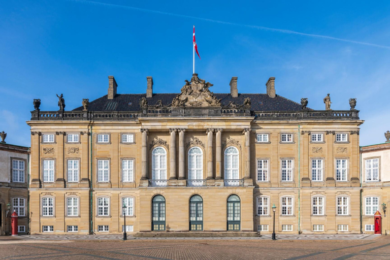 Fast-Track Amalienborg Palace Museum Copenhagen Private Tour 5-hour: Amalienborg Palace, Christiansborg Palace & Transfer