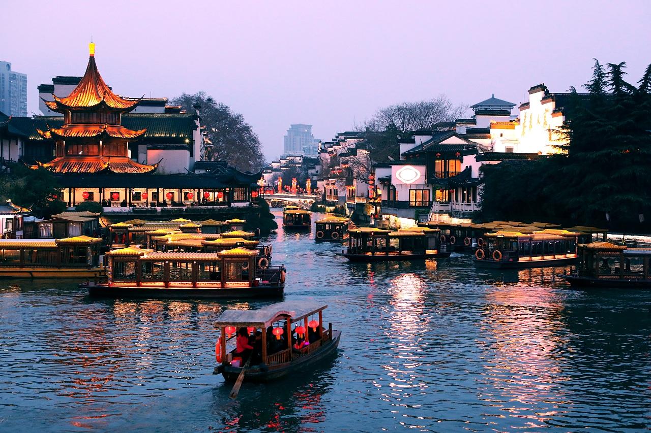 Nanjing: Private Tour zu den Highlights der Stadt mit Mittagessen