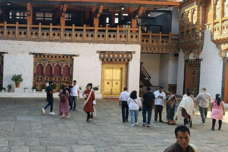 7-Days in Bhutan with River Rafting, Farm Lunch & Stone Bath
