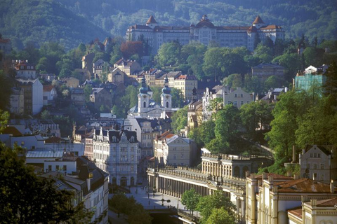 Från Prag: Karlovy Vary och Mariánské Lázně med lunchKarlovy Vary &amp; Marianske Lazne-tur från Prag med lunch