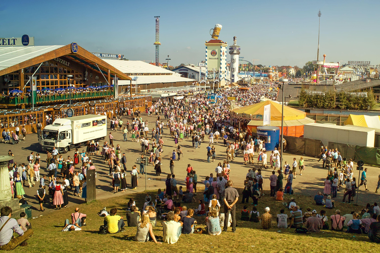 Oktoberfest Experience: Guided Tour, Lunch & Beer Oktoberfest Experience: Guided Tour, Lunch & Beer in Spanish