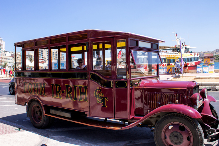 Malta: Vintage Bus Ride through the Three Cities Standard Option