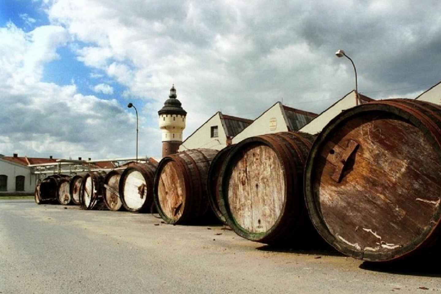 Pilsner Brewery & Nizbor Glass Factory Combination Tour