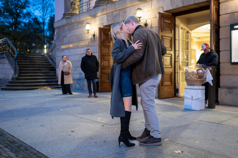 Berlin: Private Photoshoot with Professional Photographer