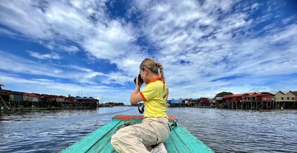 Siem Reap: Kampong Phluk Floating Village Tour with Boat