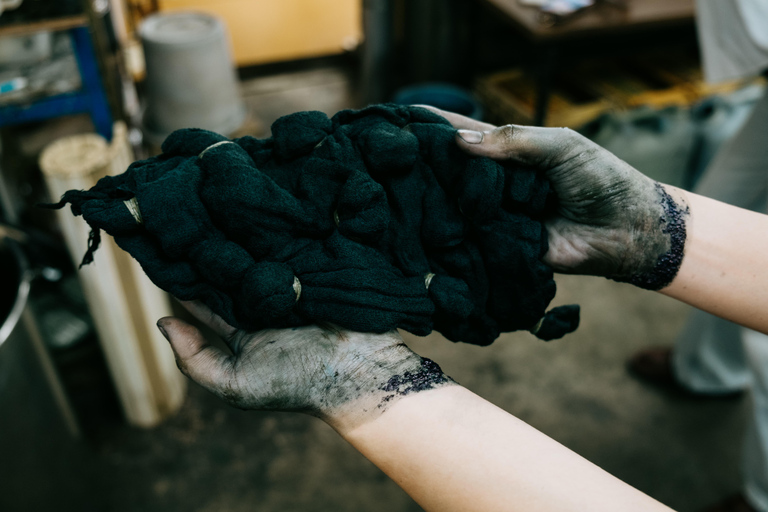 Hidden Kyoto: Natural Indigo Dyeing with Local Masters