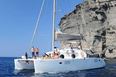 Santorini: Sunset Cruise with Greek Dinner and TransferGroup Tour