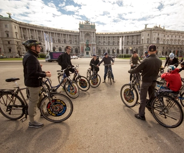 Classic Vienna: 3-Hour Guided Bike Tour