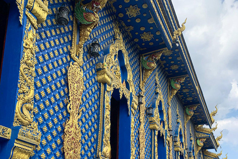 Chiang Mai: Chiang Rai Temples & Akha FarmVille Day Trip