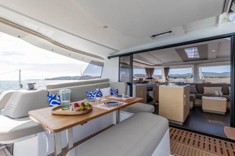 Luxury Catamaran Cruise Along Algarve Coast Half-day Luxury Catamaran Experience - Portimão