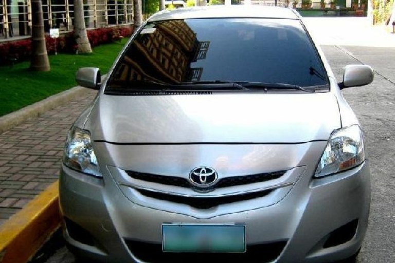 Cebu: Private One-Way Airport Transfer Group of 10 One-Way Transfer