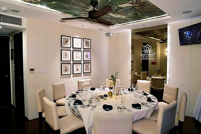 Ho Chi Minh City: Ben Thanh Princess Evening Dining Cruise 5-course meal / Special Set Menu / Subtle Choice