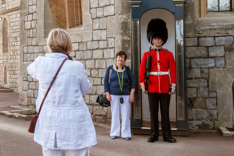 Ab London: Windsor Castle, Bath &amp; Stonehenge Tagestour