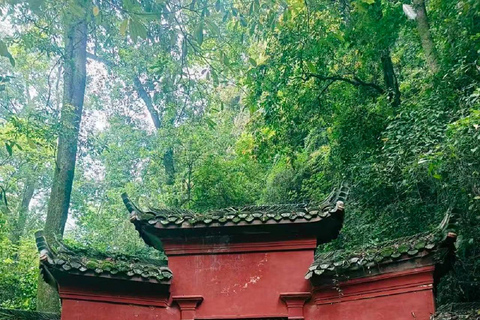 Chengdu: Qingcheng Mountain Entry Ticket (Front and Back) Chengdu: Tickets for the front section of Mount Qingcheng