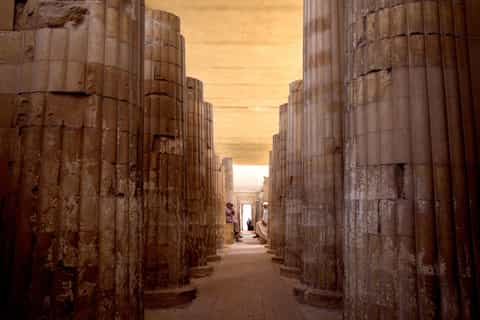 Cairo: Pyramids, Sakkara & Memphis Private Tour with Lunch