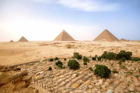 Cairo: Pyramids, Sakkara & Memphis Private Tour with Lunch