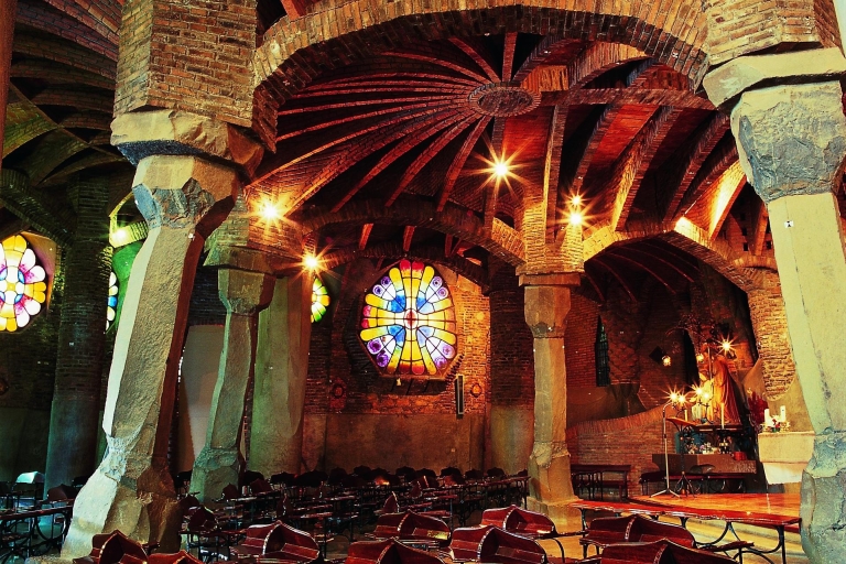 Crypte de la Colonie Güell : visite avec audio-guideDécouvrez les secrets les mieux gardés de Gaudí