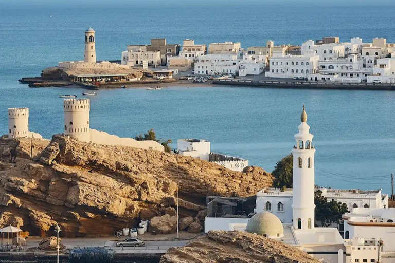 3-Day Oman Adventure: Wadis, Desert Camping & Meals by Guide