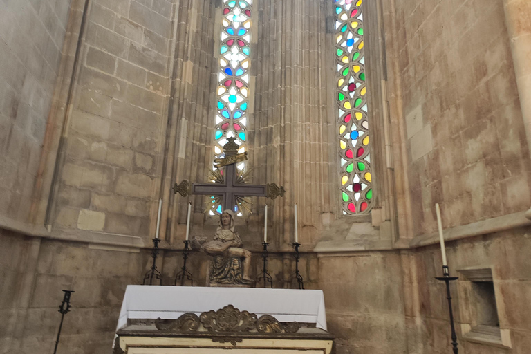 From Lisbon: Medieval Tour, Batalha, Tomar, Alcobaça, Óbidos Private Tour Option