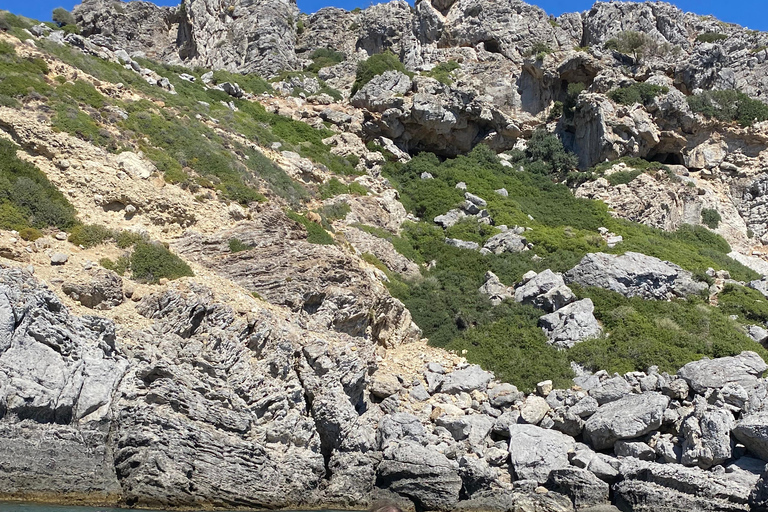 Kayaking at Traounou Caves